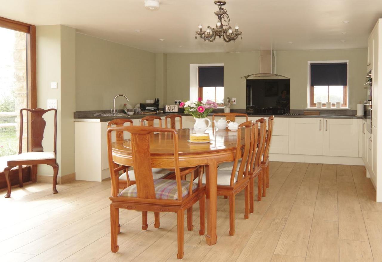 Parkfields Barns Self Catering Accommodation 버킹엄 외부 사진